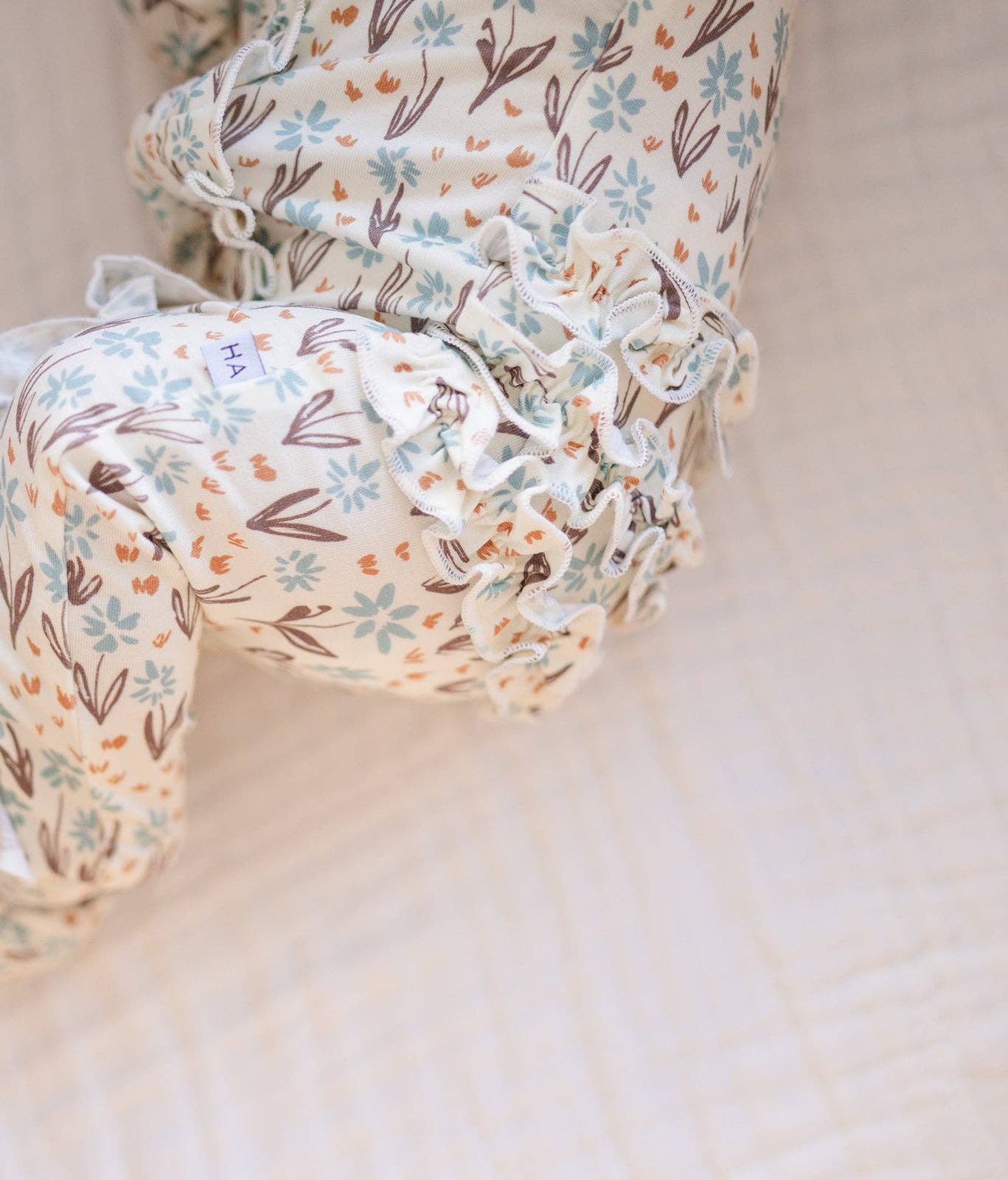 La La Floral Ruffle Zipper