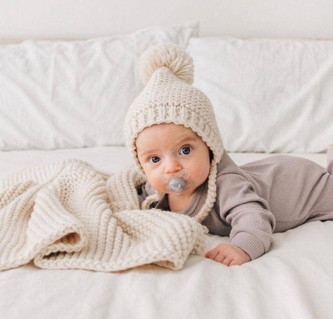 Oatmeal Stitch Knit Bonnet