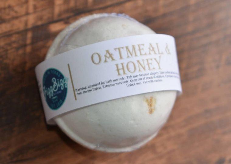 Oatmeal and Honey Bath Bomb